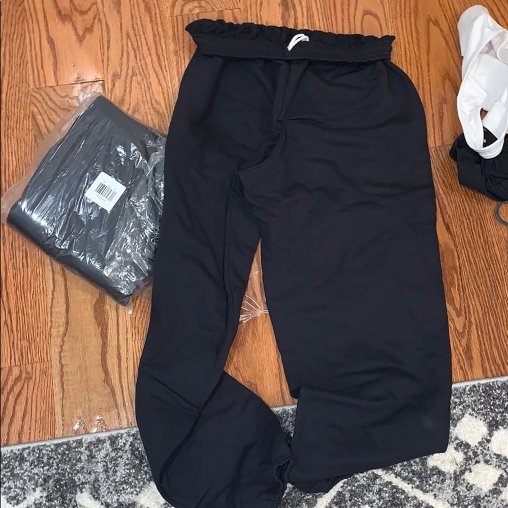 Gildan Black sweatpants